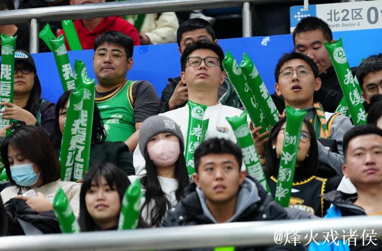 广厦胜利发布会!谦逊分享赢球感悟,斗志驱动成长,深情告白球迷! 广厦胜利发布会!谦逊分享赢球感悟,斗志驱动成长,深情告白球迷!